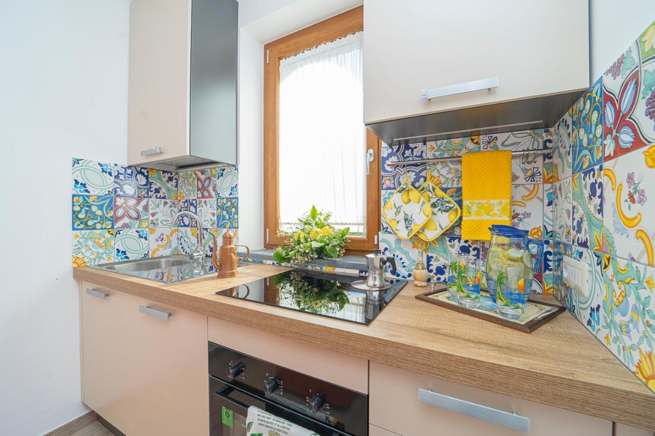 Tra Sole E Limoni Apartments Tramonti Εξωτερικό φωτογραφία